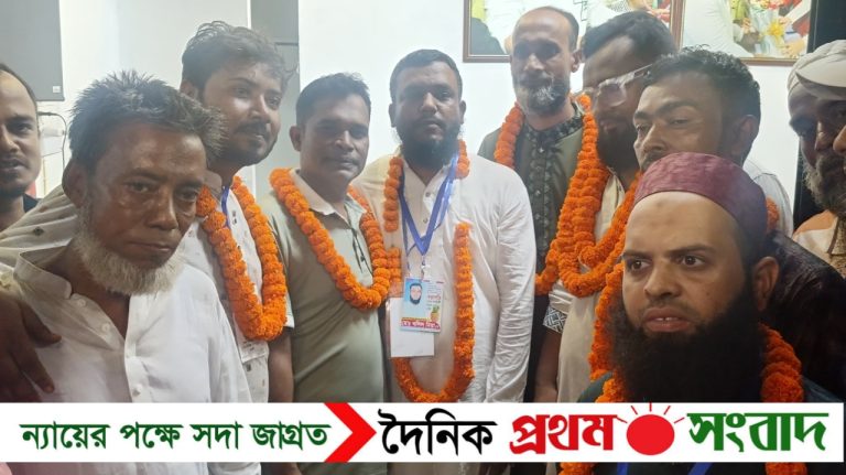 শেরপুরে দর্জি শ্রমিক ইউনিয়নের নির্বাচনে সভাপতি পদে খলিল, সাধারণ সম্পাদক পদে হামিদ জয়ী